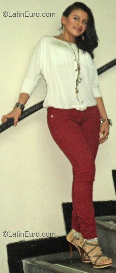 Date this sultry Colombia girl Adriana from Bogota CO9775