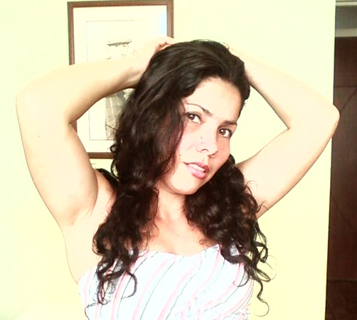 Date this voluptuous Colombia girl Yady from Armenia CO9799