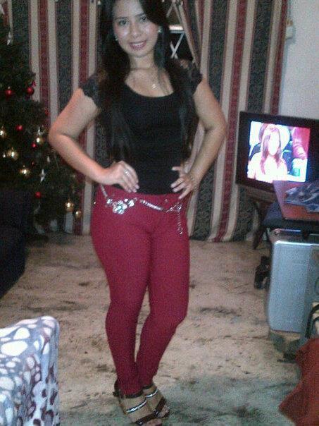 Date this young Colombia girl Malejandra from Cali CO9939