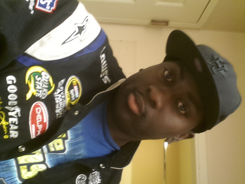 Date this cute United States man Memphis from Boise US12700