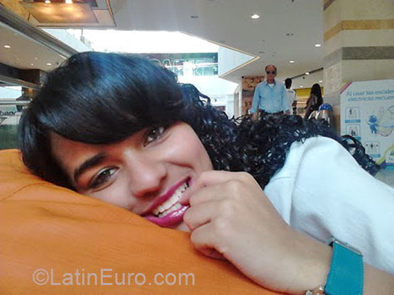 Date this hot Colombia girl Fher from Medellin CO9991