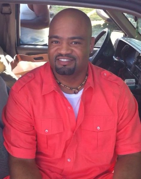 Date this funny United States man Ira from Chicago US12828