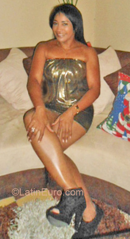 Date this sensual Colombia girl Maritza from Barranquilla CO10104