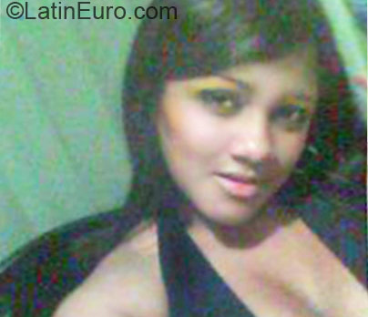 Date this stunning Colombia girl Vanesa from Cali CO10169