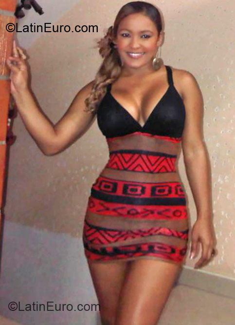 Date this good-looking Colombia girl Lizeth from Cali CO10889
