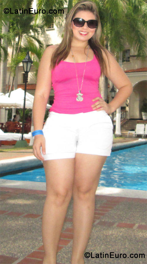 Date this georgeous Colombia girl Margarita from Barranquilla CO10456