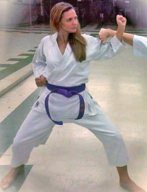 Date this voluptuous Brazil girl Sandra from Fortaleza BR6720