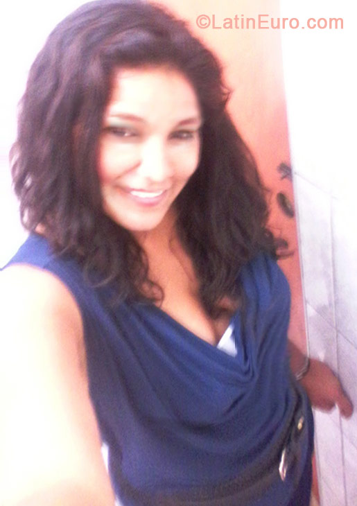 Date this fun Peru girl Denisse from Lima PE545