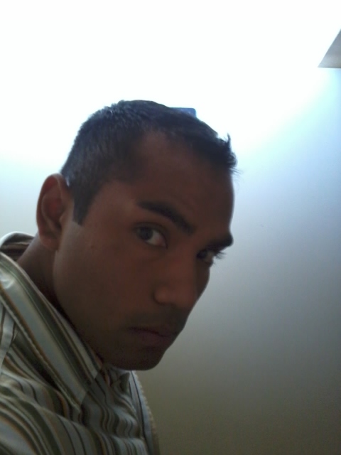 Date this pretty Peru man Carlos Eduardo from Lima PE564