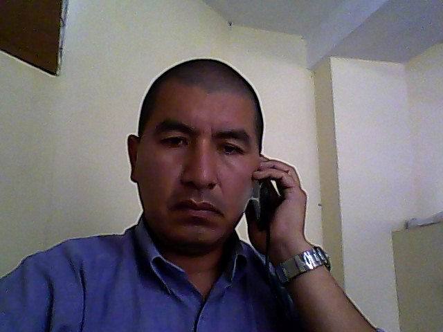 Date this cute Peru man Nilton from Chimbote PE660