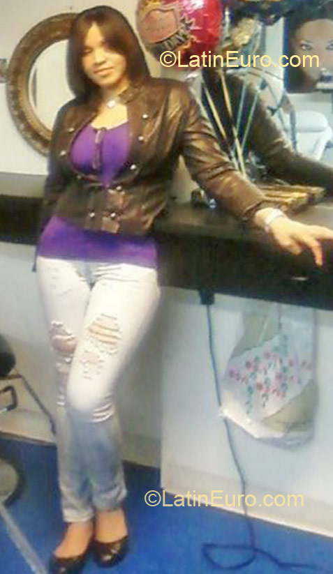 Date this hot United States girl Amelia from Bronx US13324