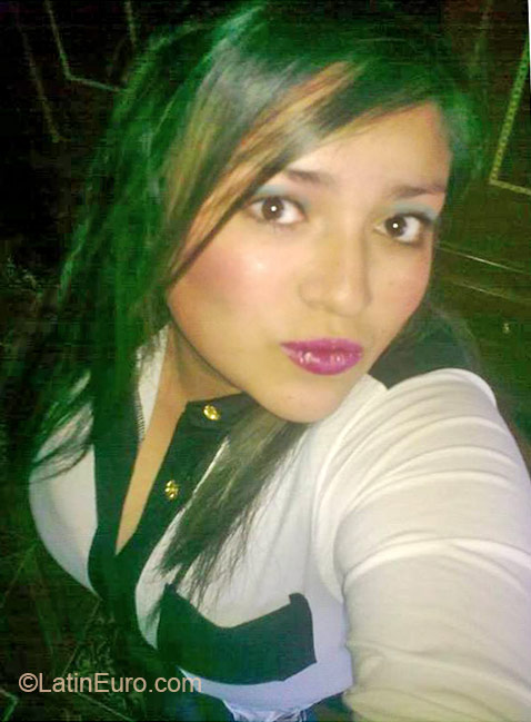 Date this cute Colombia girl Paola from Bogota CO11024