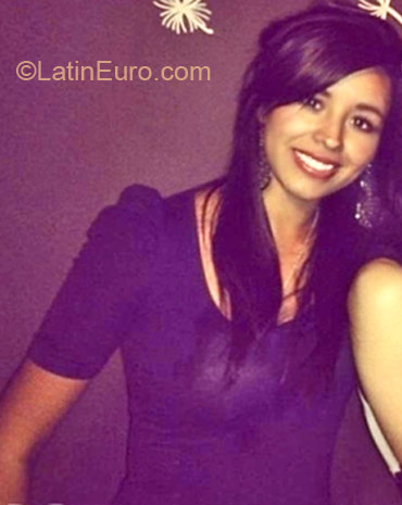 Date this sensual Colombia girl Diana from Bogota CO11074