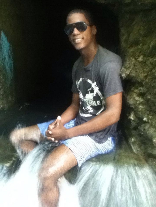 Date this delightful Dominican Republic man Manauri guillen from Santo Domingo DO12149