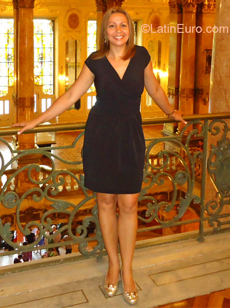 Date this funny Brazil girl Angel from Porto Alegre BR7098