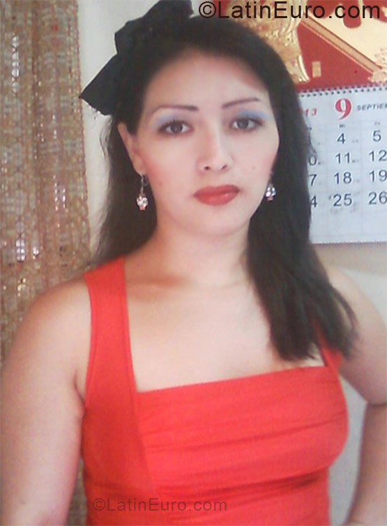 Date this sensual Colombia girl Mayra alejandra from Medellin CO11421
