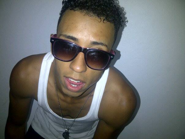 Date this fun Dominican Republic man Kenny adolfo from Santo Domingo DO12631