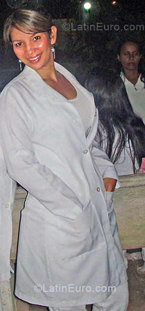 Date this hard body Brazil girl Rosilda from Belem BR7139