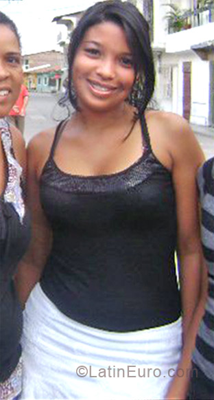 Date this sensual Colombia girl JACKELIN RODRIG from Candelaria CO11514