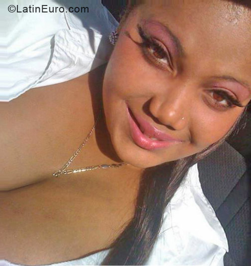 Date this delightful Jamaica girl Milan from Kingston JM830