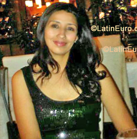 Date this foxy Colombia girl Martha from Bogota CO11643