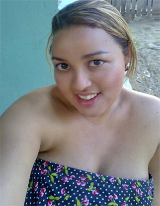Date this good-looking Honduras girl Yulissa from Tegucigalpa HN785