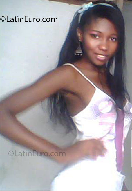 Date this tall Colombia girl Marcela from Quibdo CO11891