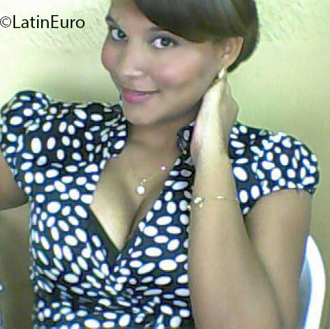 Date this good-looking Colombia girl Yacelis from Valledupar CO11868
