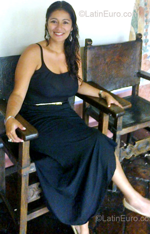 Date this exotic Colombia girl Diana from Colombia CO12317