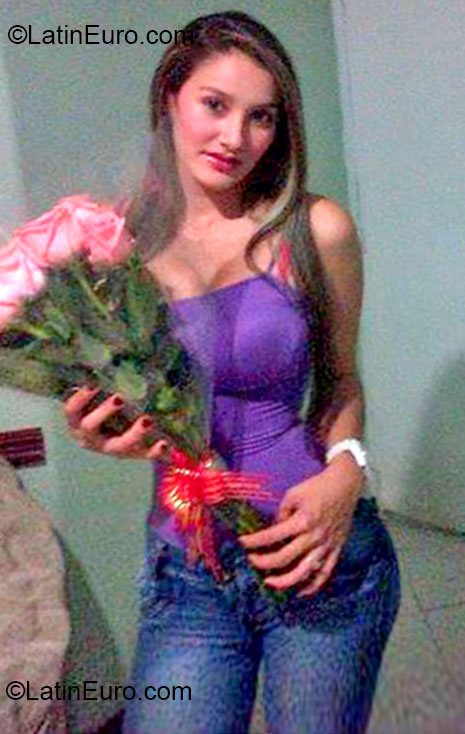 Date this exotic Colombia girl Karen from Neiva CO12334