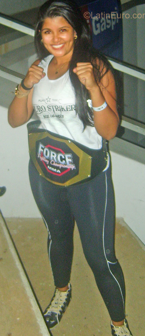 Date this sensual Brazil girl  from Pindamonhagaba BR7564