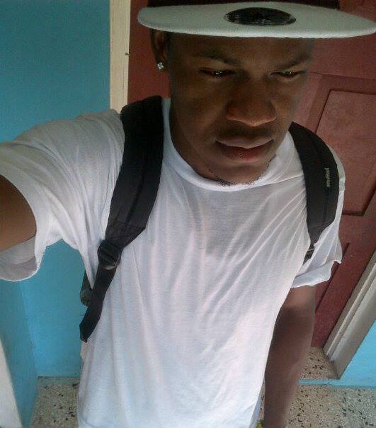 Date this delightful Jamaica man Wayne from Old Harbour JM1062