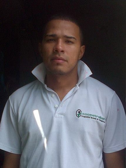 Date this young Colombia man Juan julio past from Monteria CO12447