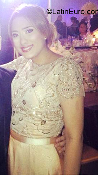 Date this hot Colombia girl Nayit from Barranquilla CO12685