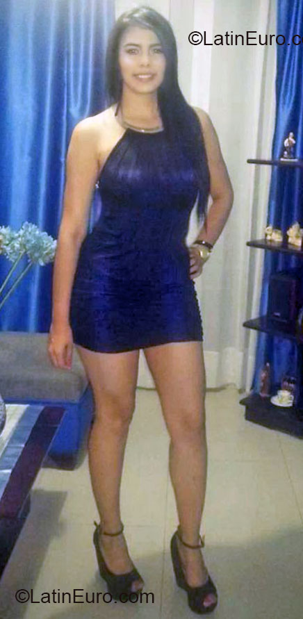 Date this foxy Colombia girl Diana P from Bogota CO12698