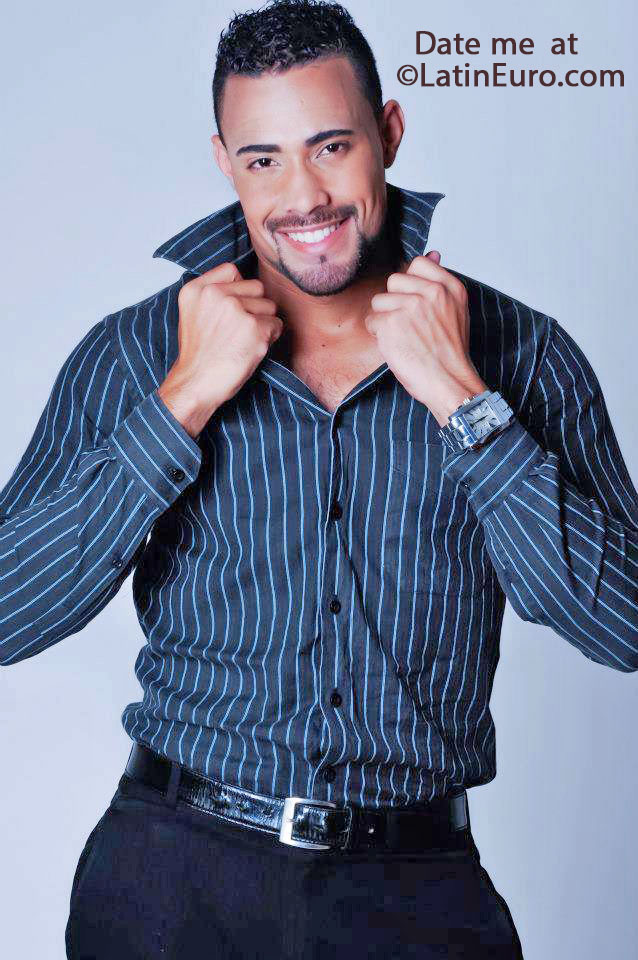 Date this sensual Brazil man Arthur from Paulo Afonso BR9382