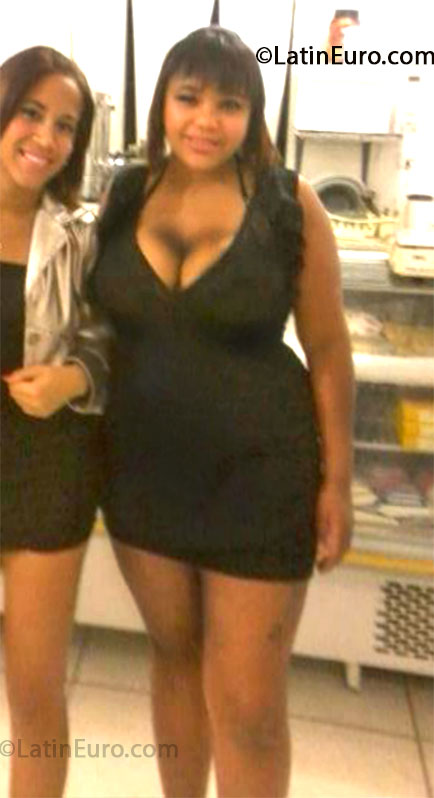 Date this attractive Brazil girl Saionara from Bom Jardim BR7871