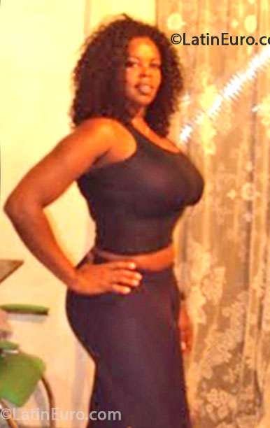 Date this young Brazil girl Alessandra from Sao Paulo BR7877