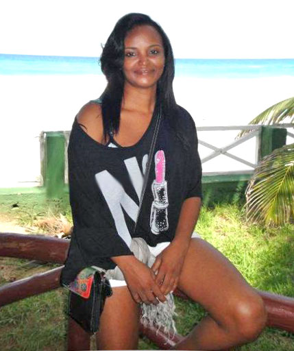 Date this stunning Colombia girl Dina10 from Cartagena CO13460