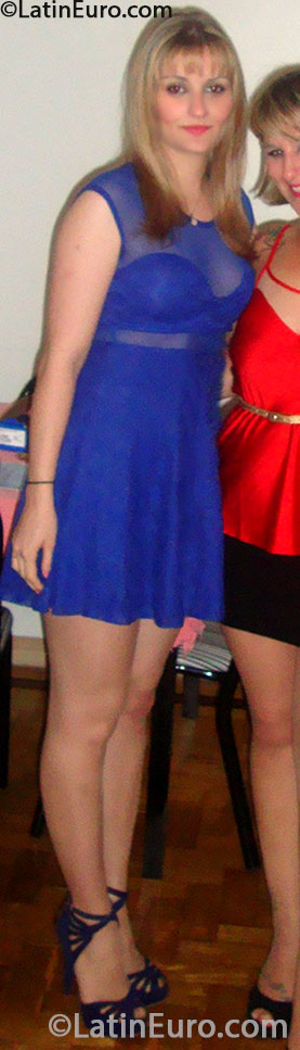 Date this cute Brazil girl Amanda from Santa Maria BR8000