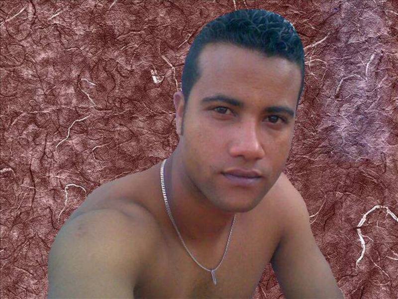 Date this happy Dominican Republic man Felix rodriguez from Santo Domingo DO16926