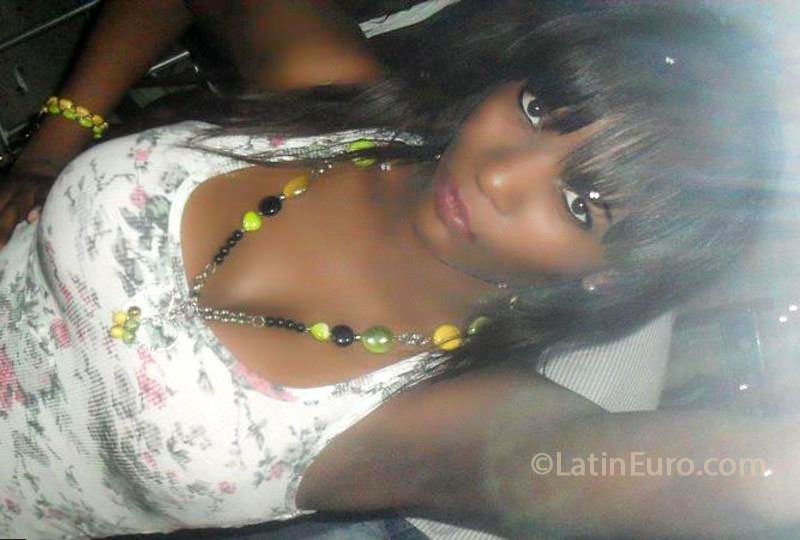 Date this cute Colombia girl Jenny from Cali CO13922