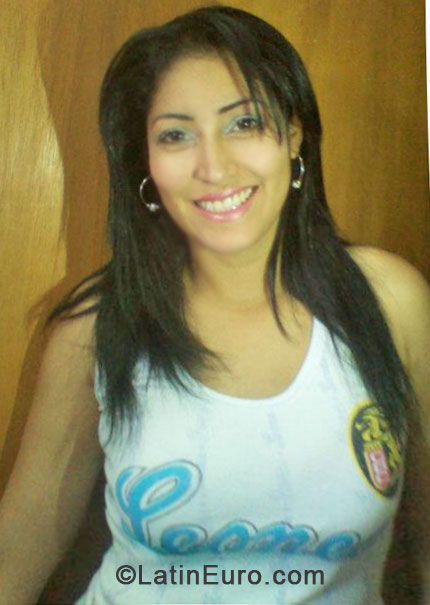 Date this pretty Panama girl Dubelys from Panama PA363