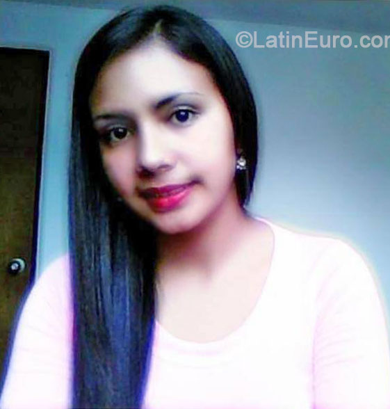 Date this funny Colombia girl Marlyn from Pamplona CO14544