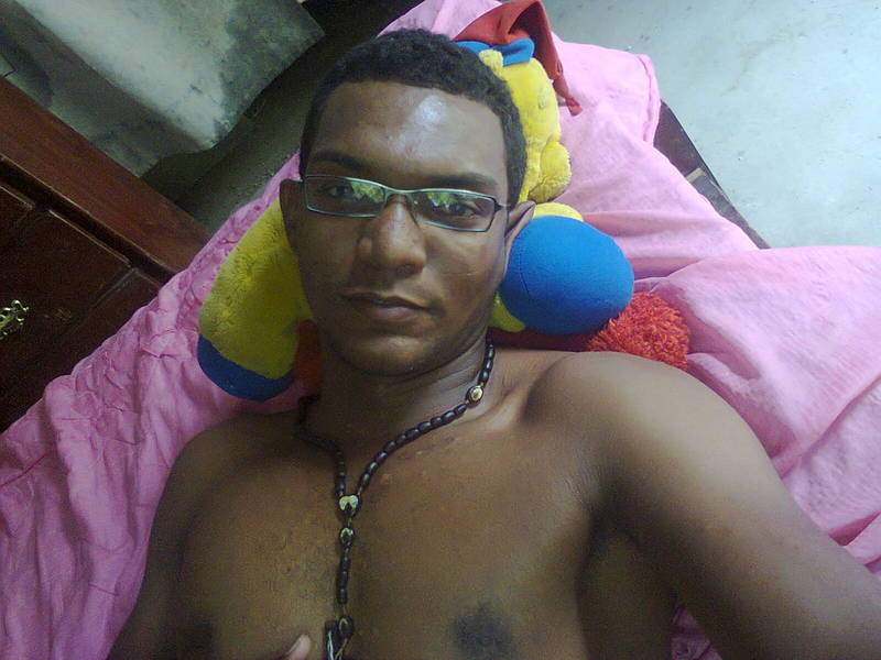 Date this young Dominican Republic man Julio from Santo Domingo DO17922