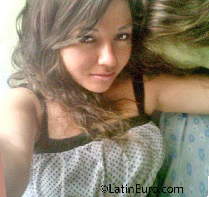 Date this foxy Colombia girl Marcela from Popayan CO14593