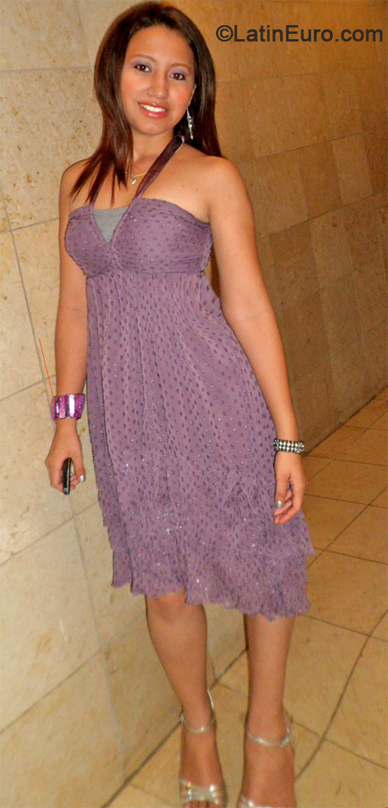 Date this sensual Nicaragua girl June from Tipitapa NI162