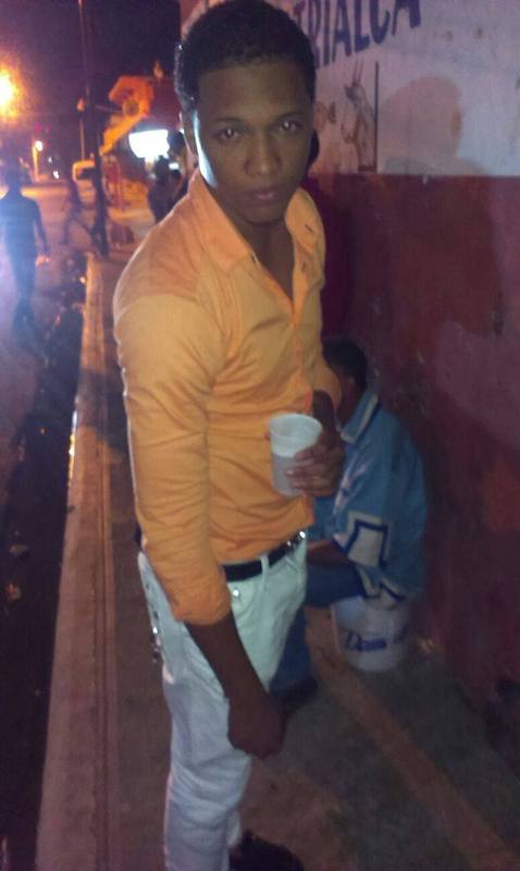 Date this gorgeous Dominican Republic man Nelvin from Santo Domingo DO18025