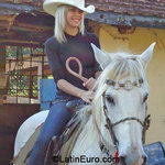 red-hot Brazil girl Lucinea from Sao Paulo BR8378