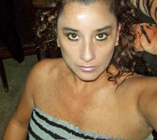 Date this charming United States girl Pily from Los Angeles US14800